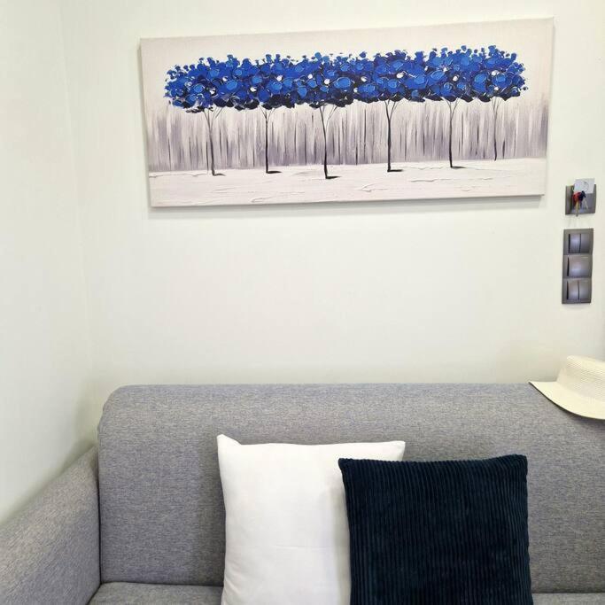 Farisma - Bright And Central Apt In Kalamata Eksteriør billede